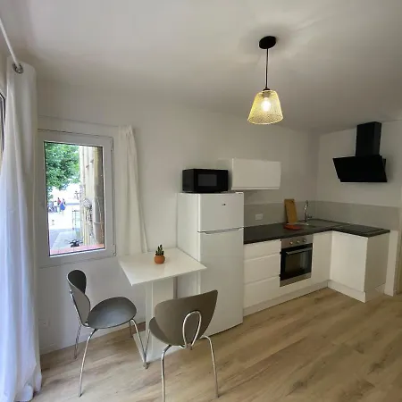 アパート En Bord De 1 *